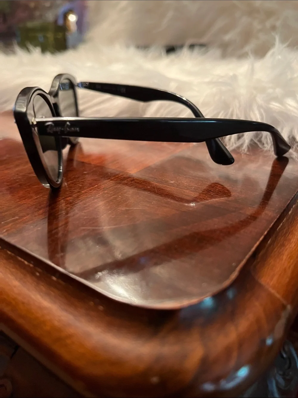 Ray-Ban Women's Black Cat-Eye Sunglasses with Black Case